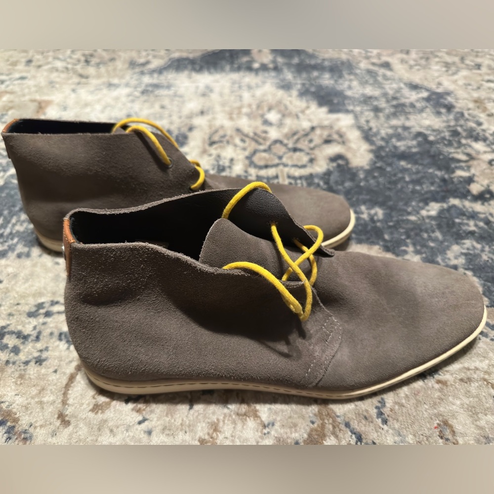 Fred Perry Suede Shoes - Men’s 8